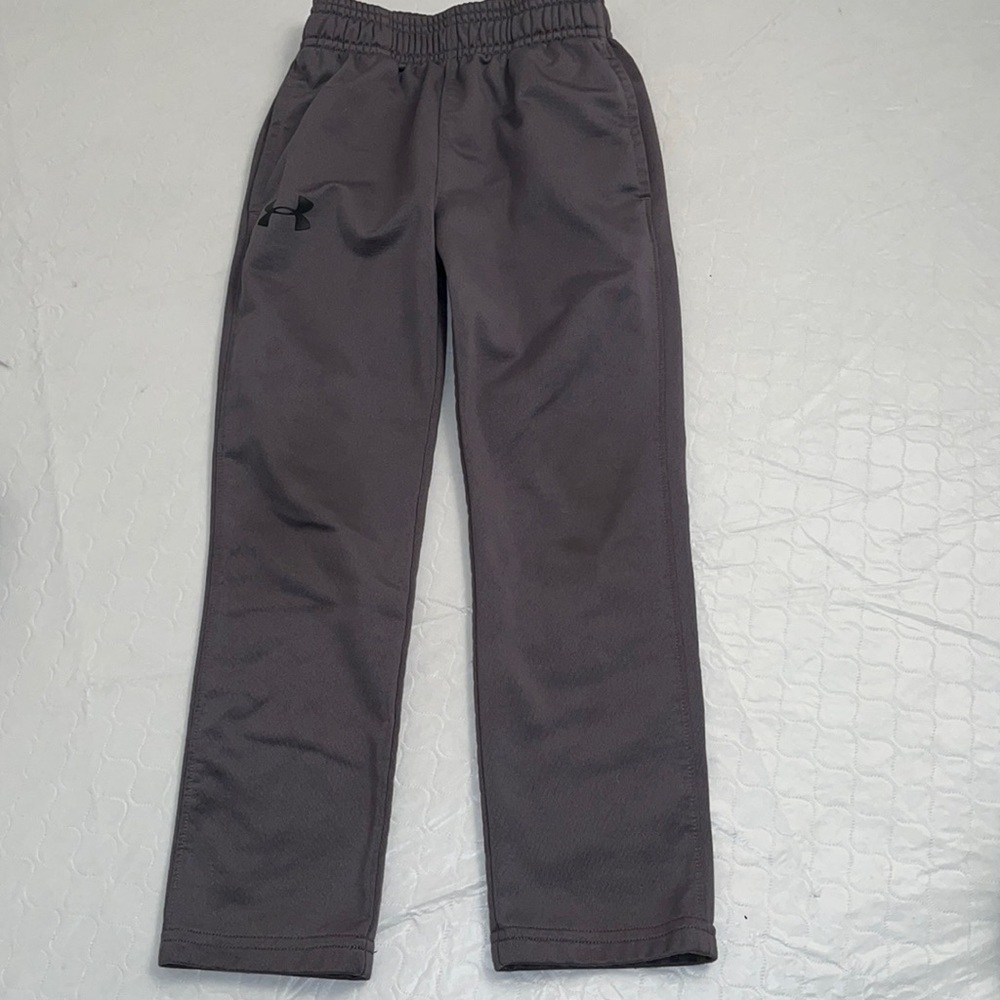 Under Armour gray performance track pants with black logo 4